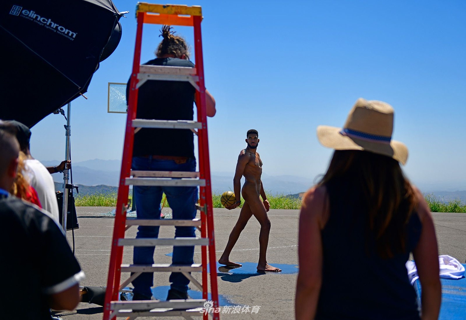 唐斯为ESPN拍摄全裸写真大片