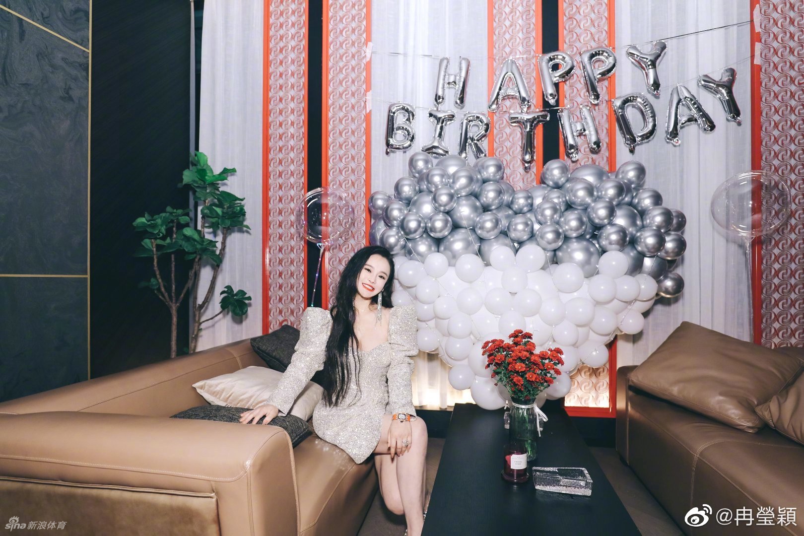 拳王邹市明美妻冉莹颖生日聚会