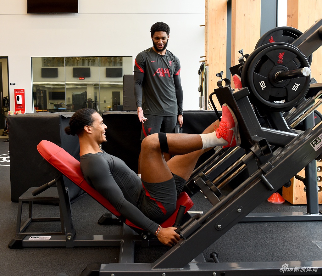 范戴克与戈麦斯回归利物浦训练训练