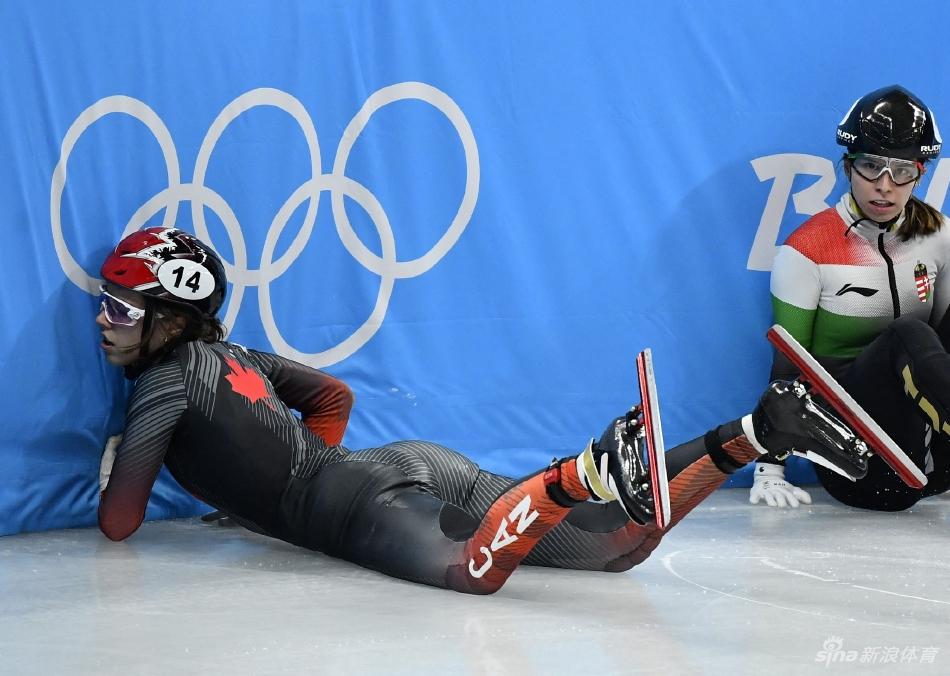 中国代表团北京冬奥会首金！混接团体中国夺冠