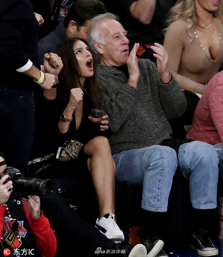 最火辣超模女球迷超爱看NBA 但只粉詹姆斯