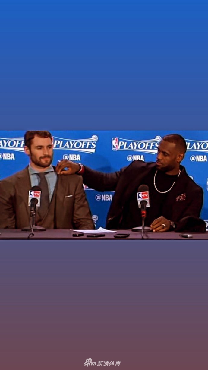 詹姆斯晒照祝乐福32岁生日快乐