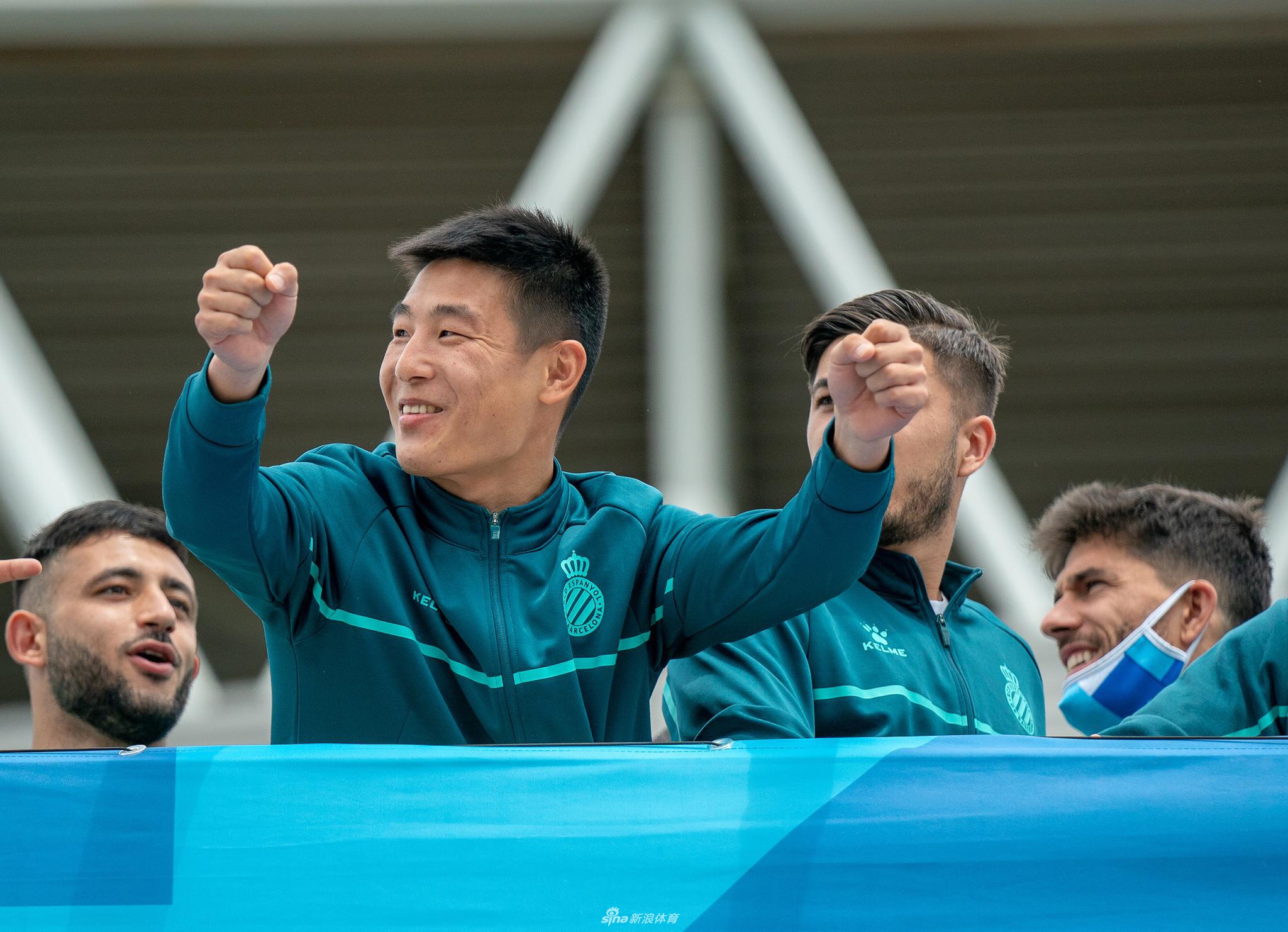 重返西甲！武磊中西语喊话球迷:我爱你们！