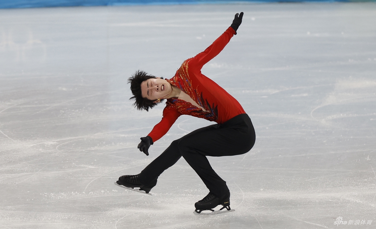 新浪直击花滑自由滑金博洋第九