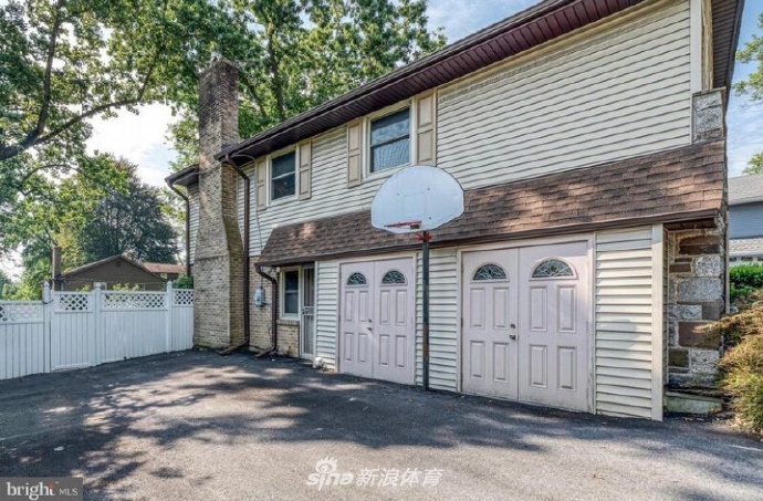 科比童年住宅81万美元被出售