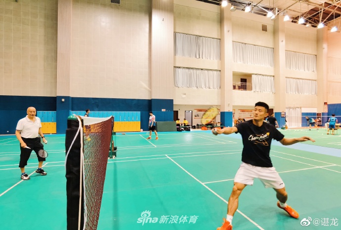 谌龙晒训练照：新的一周加油