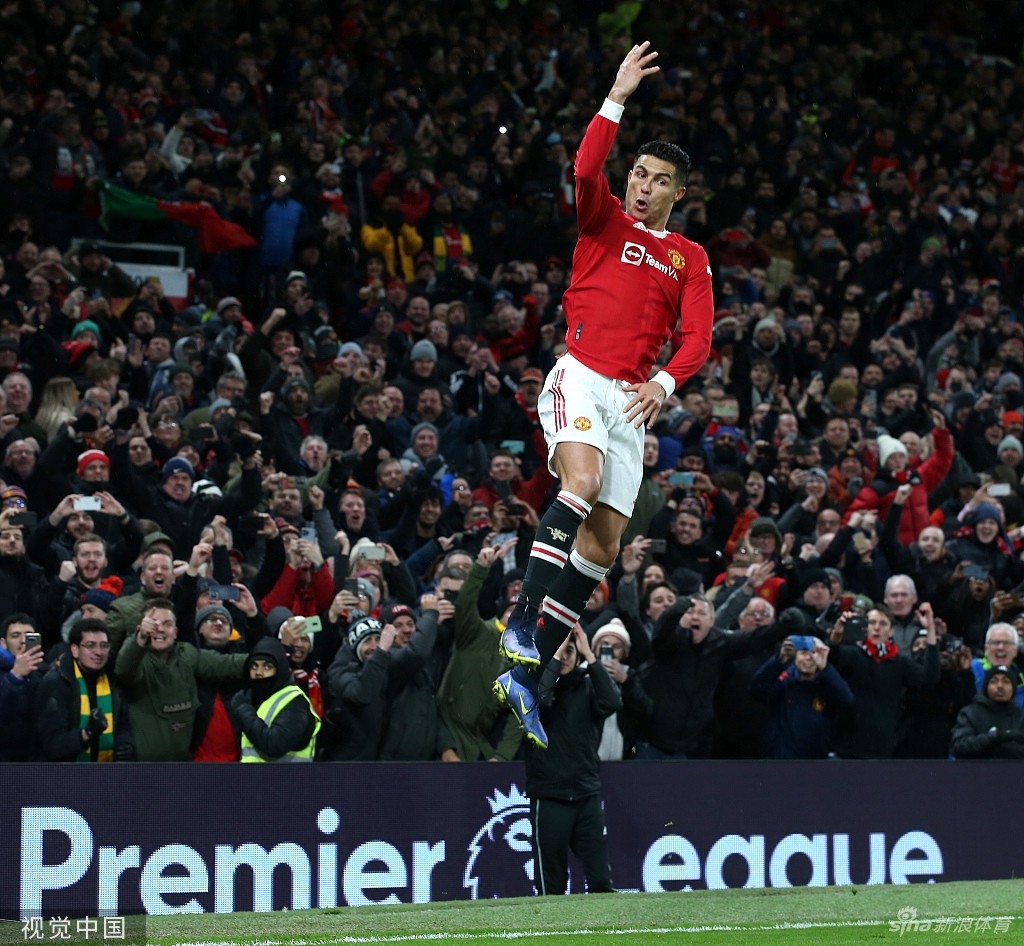 [英超]曼联3-2阿森纳 C罗梅开二度