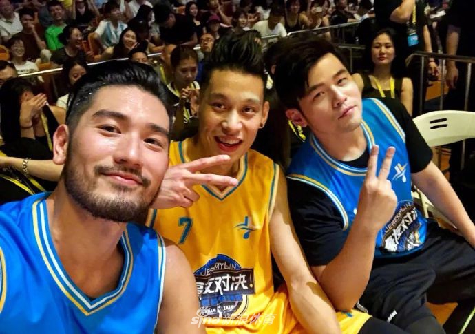 林书豪好友高以翔离世 向这位爱打篮球的朋友致哀