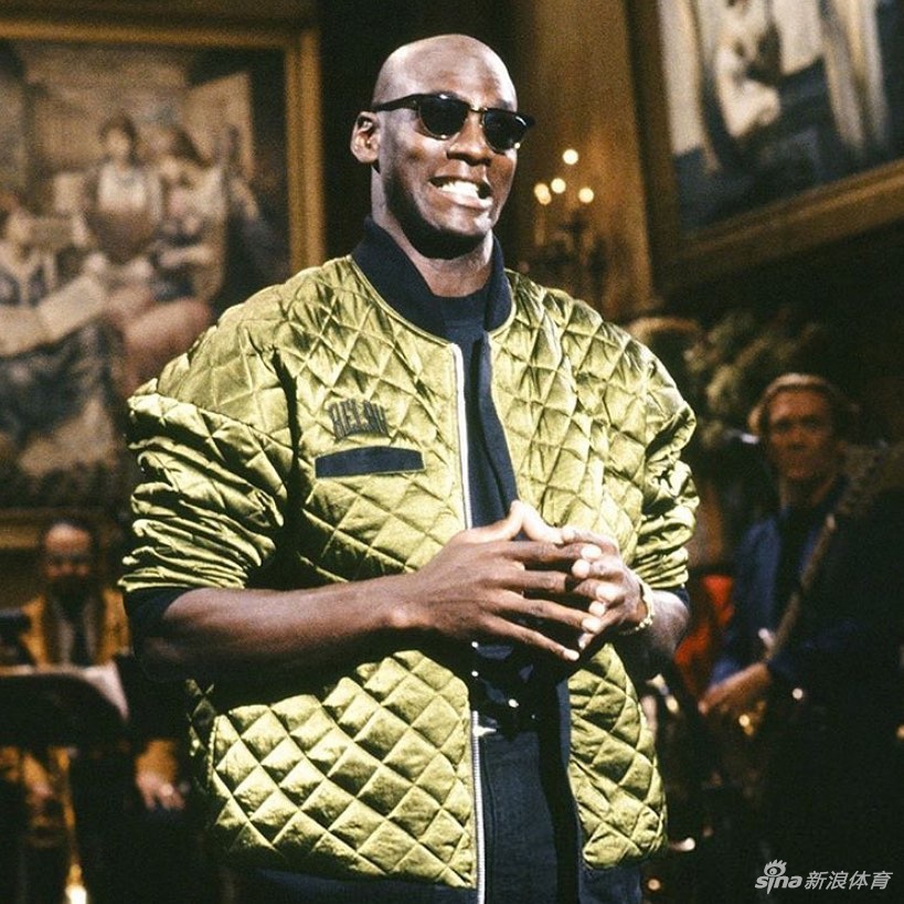 戴墨镜的乔丹看着更加霸气 有没有你中意的款式