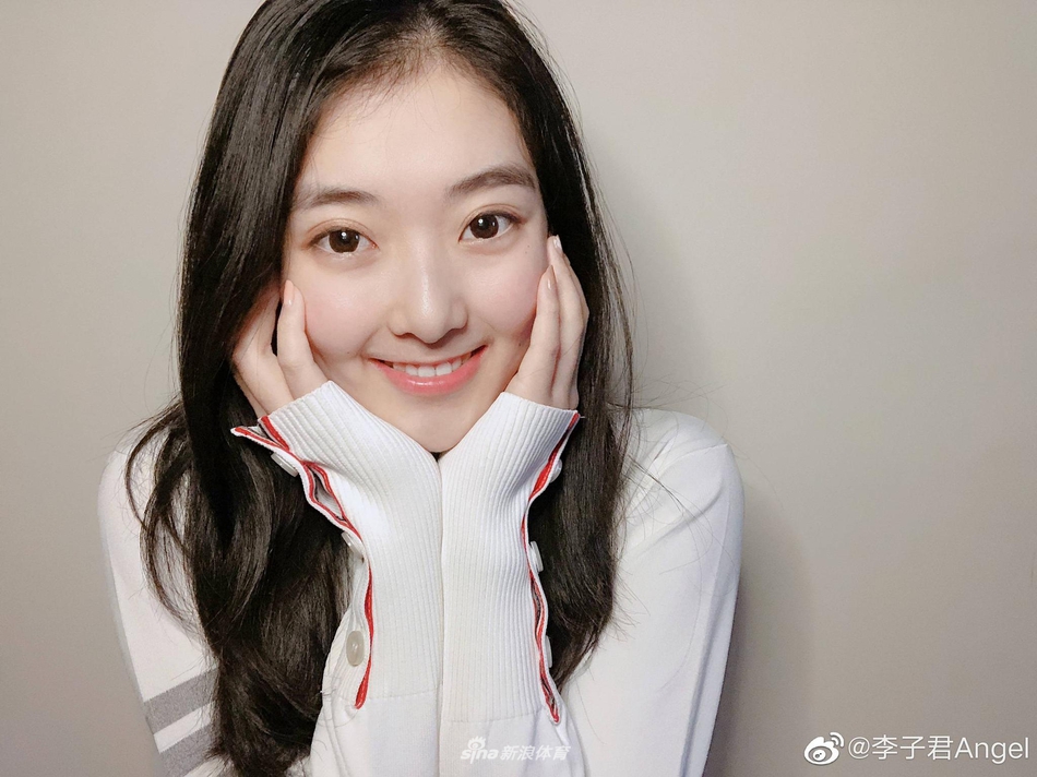 花滑女神李子君掉粉？不惜晒自拍美照拉回来