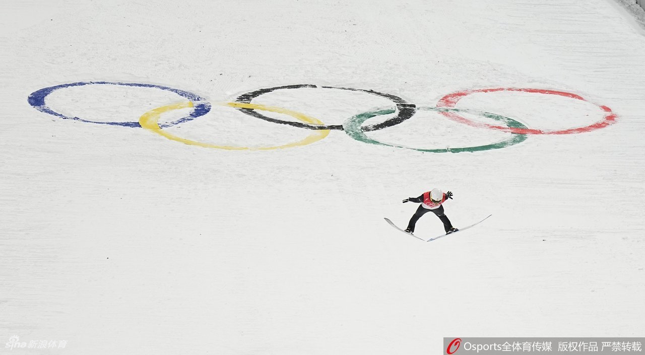 跳台滑雪男子团体赛奥地利夺金