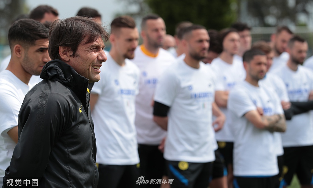 记者爆料：国米主帅孔蒂决定离职 本周内通知张康阳