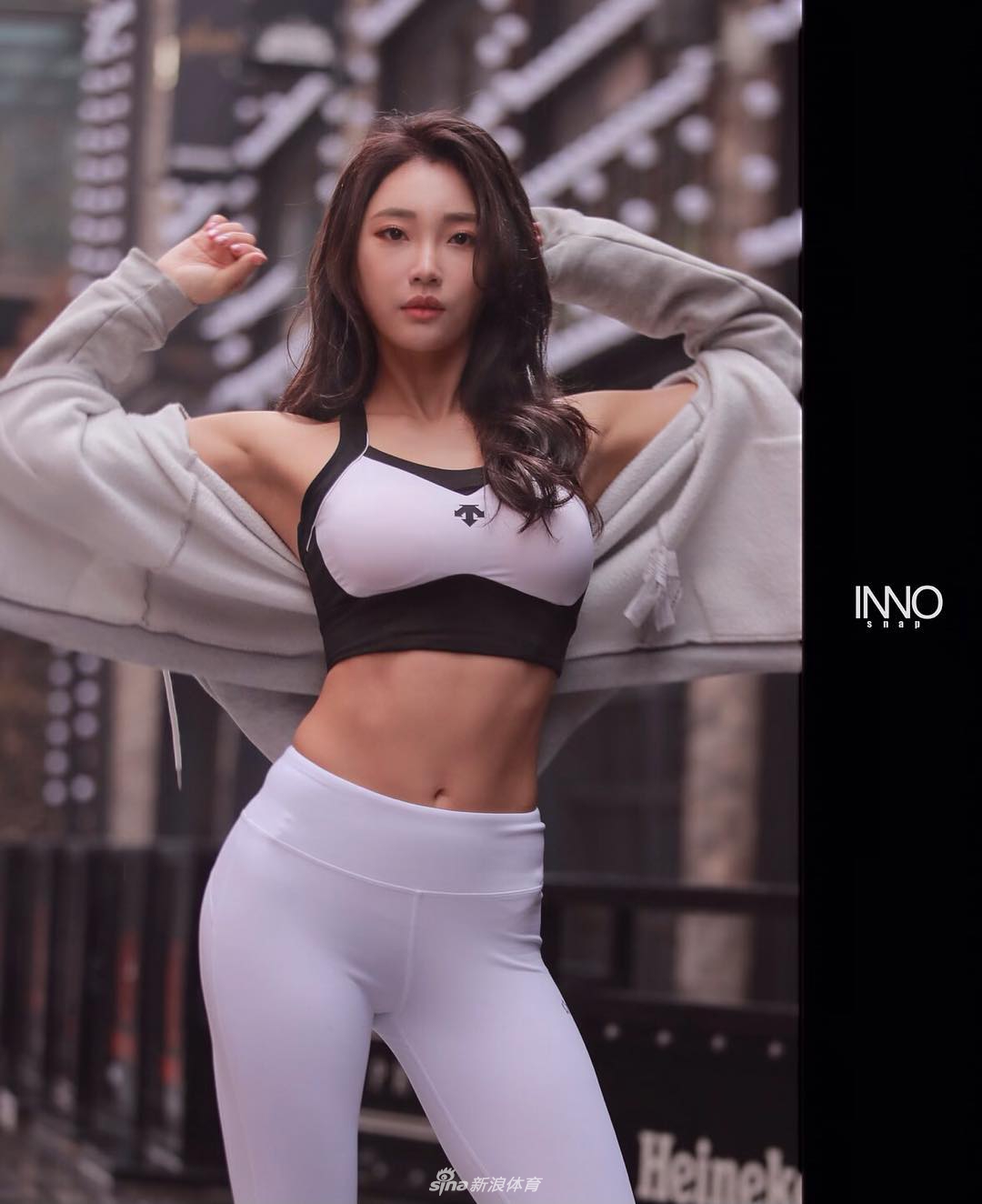 韩国网红嫩模爱健身 曾获比基尼小姐大奖