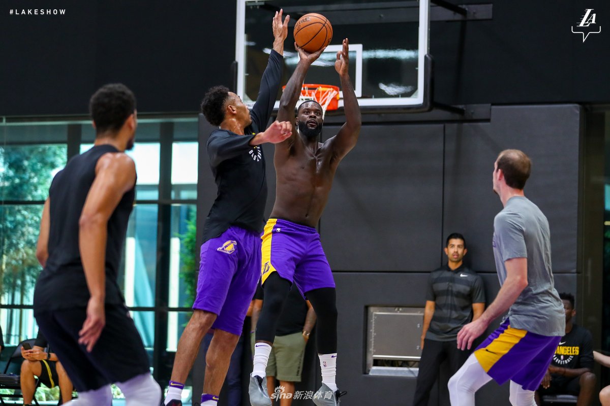 史蒂芬森不惧封盖