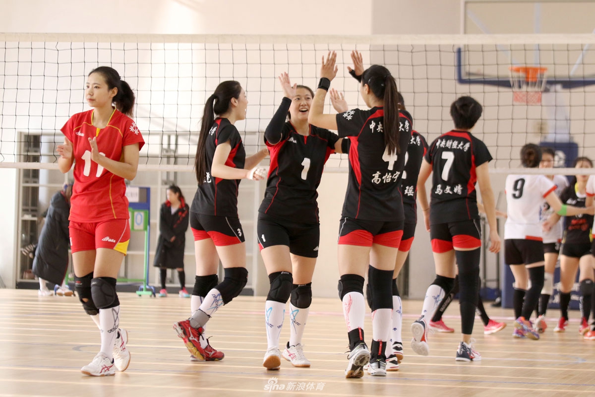 CUVA中国大学生排球联赛 女排颜值高分有人酷似刘亦菲