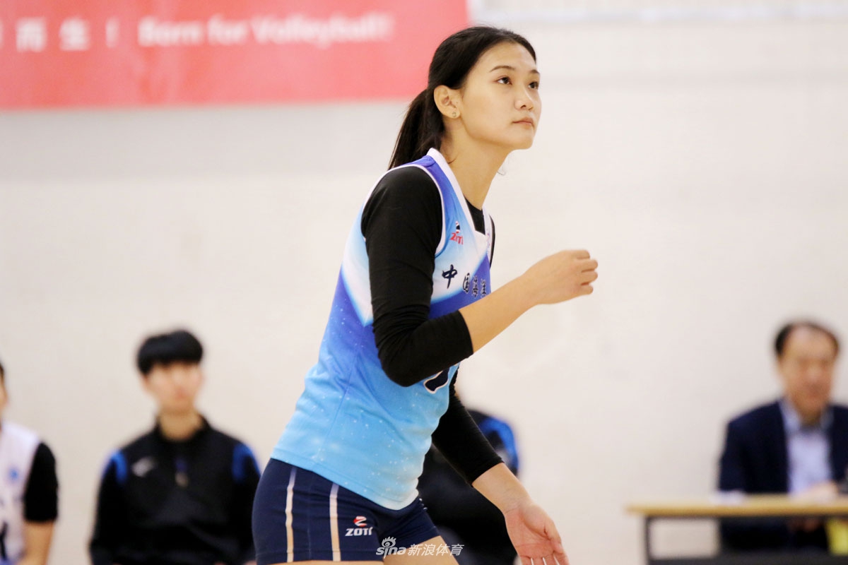 CUVA中国大学生排球联赛 女排颜值高分有人酷似刘亦菲