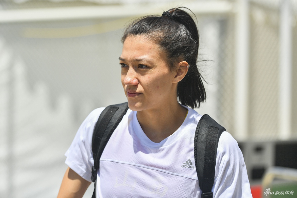 中国归化田径选手郑妮娜力无缘东京奥运