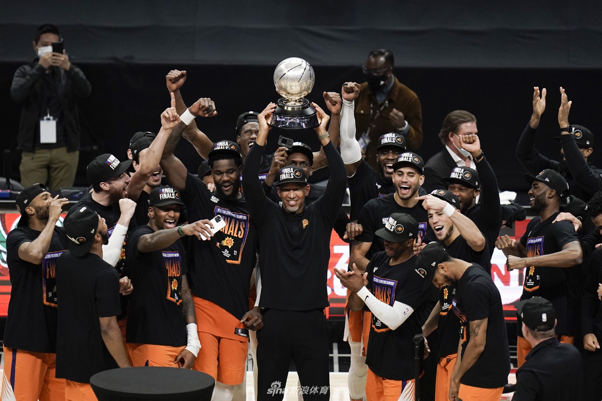 1/ 382021年7月1日,20/21nba西部决赛g6,太阳130-103战胜快船,从而以