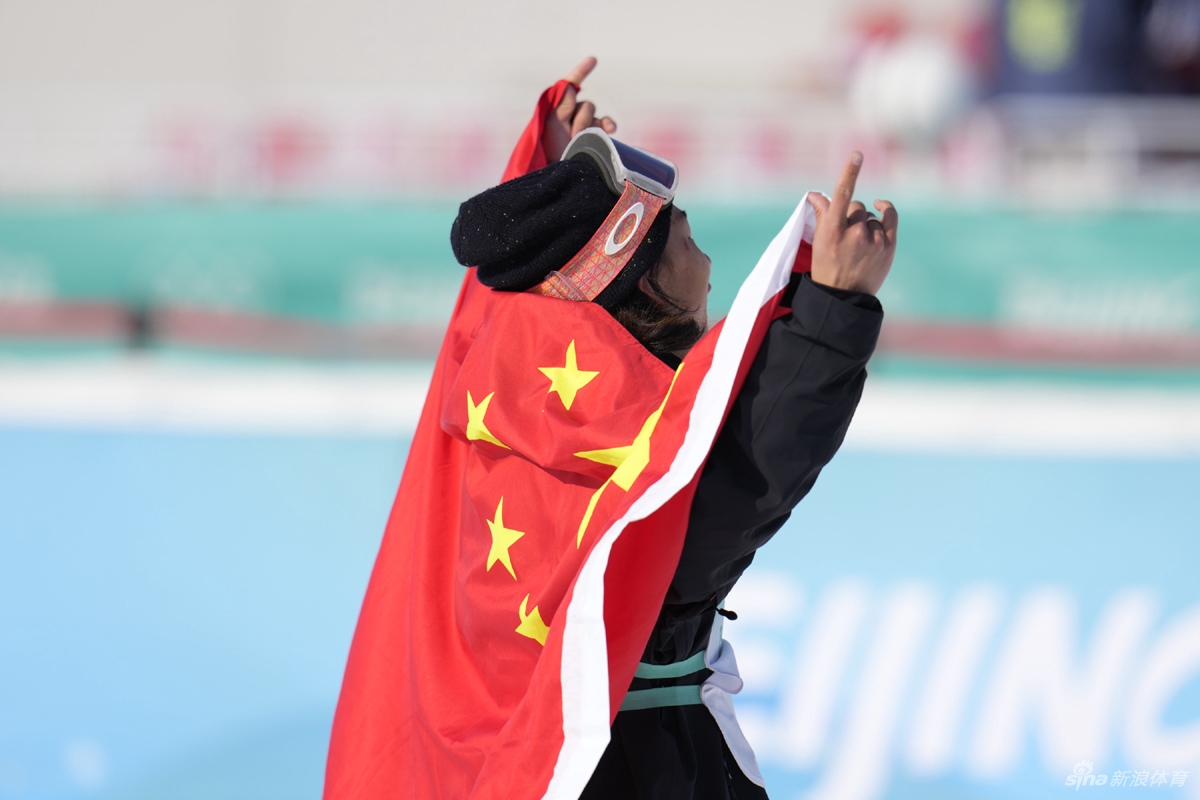 单板滑雪男子大跳台苏翊鸣夺金