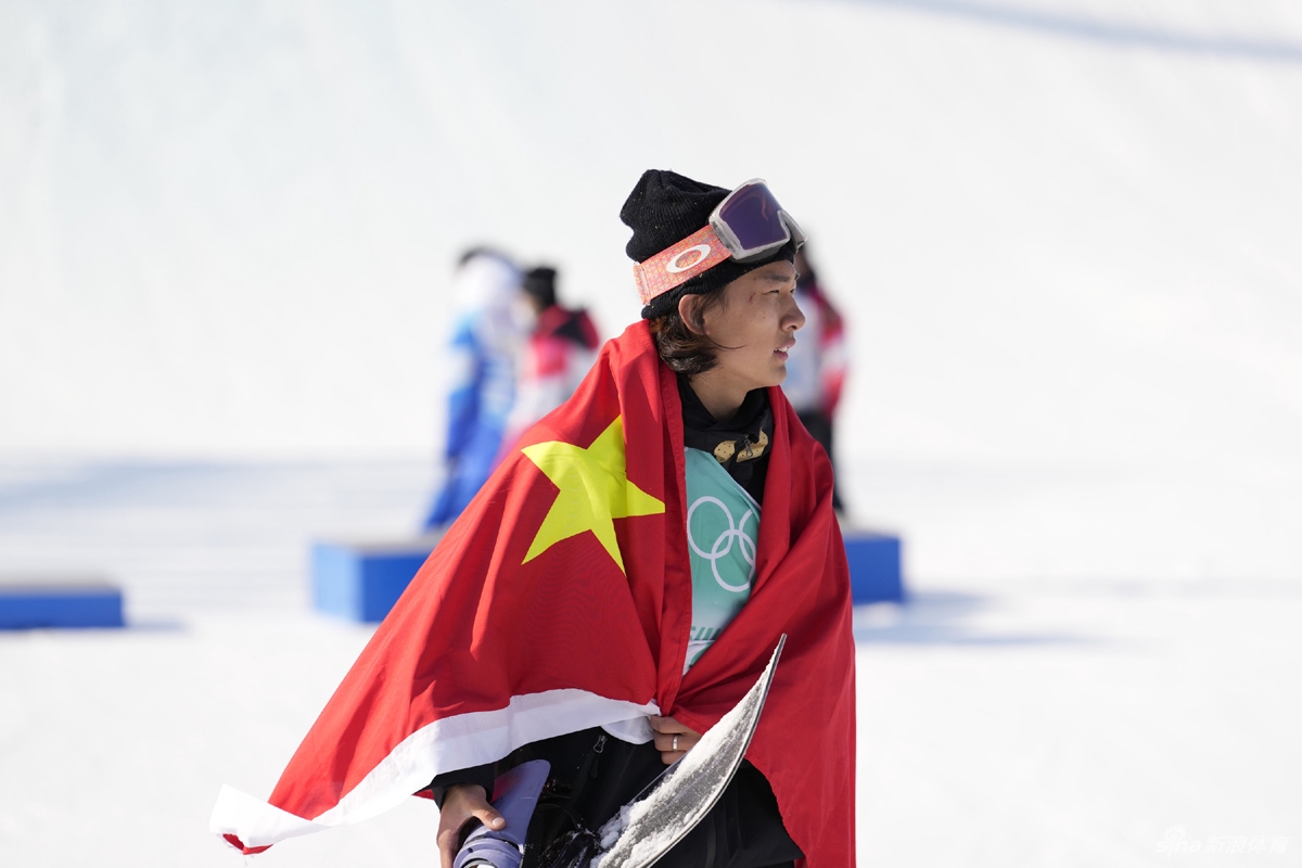 单板滑雪男子大跳台苏翊鸣夺金