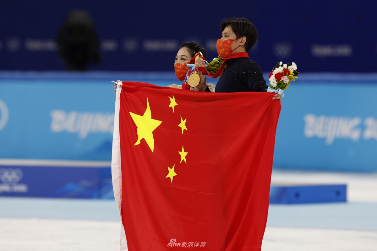 中国第9金！隋文静/韩聪双人滑夺金