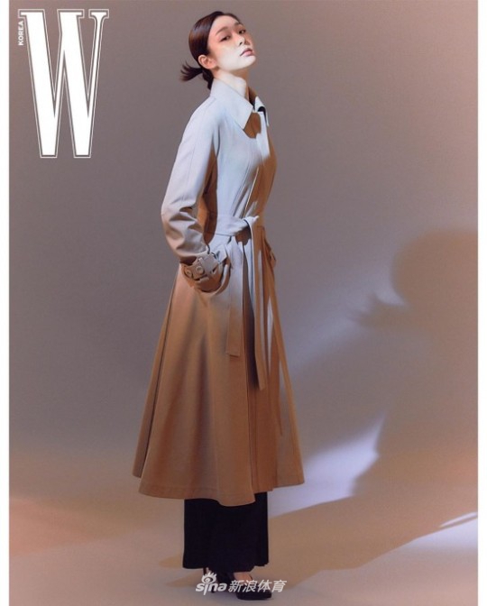 前花滑女王金妍儿登杂志 退役后展优雅时尚