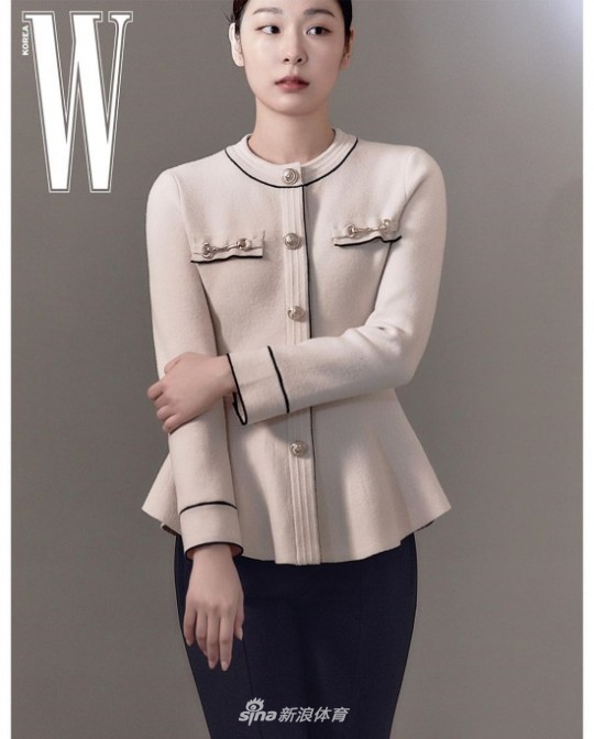 前花滑女王金妍儿登杂志 退役后展优雅时尚