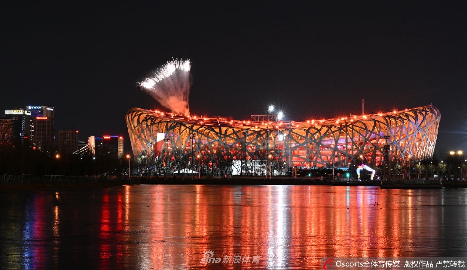烟花璀璨！冬奥开幕式鸟巢夜景