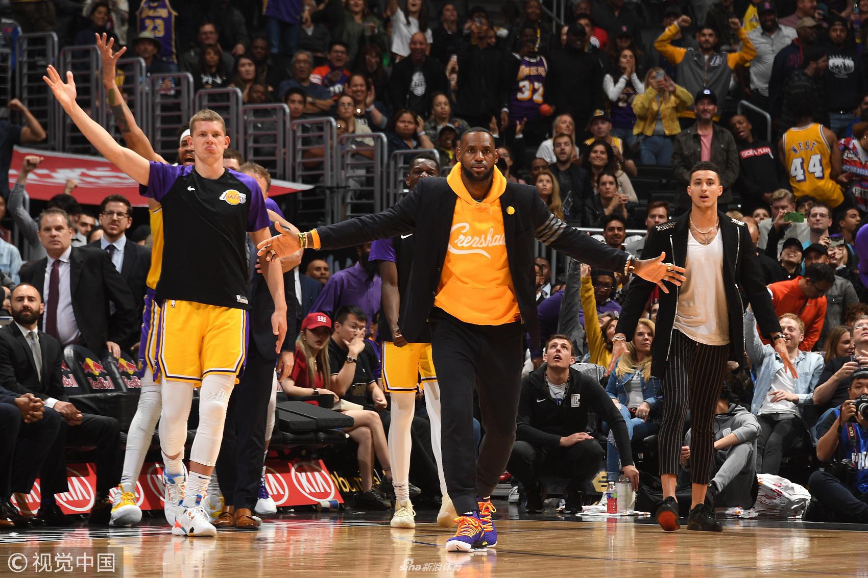 网红周扬青官宣与罗志祥分手 曾坐詹姆斯身边看洛杉矶德比