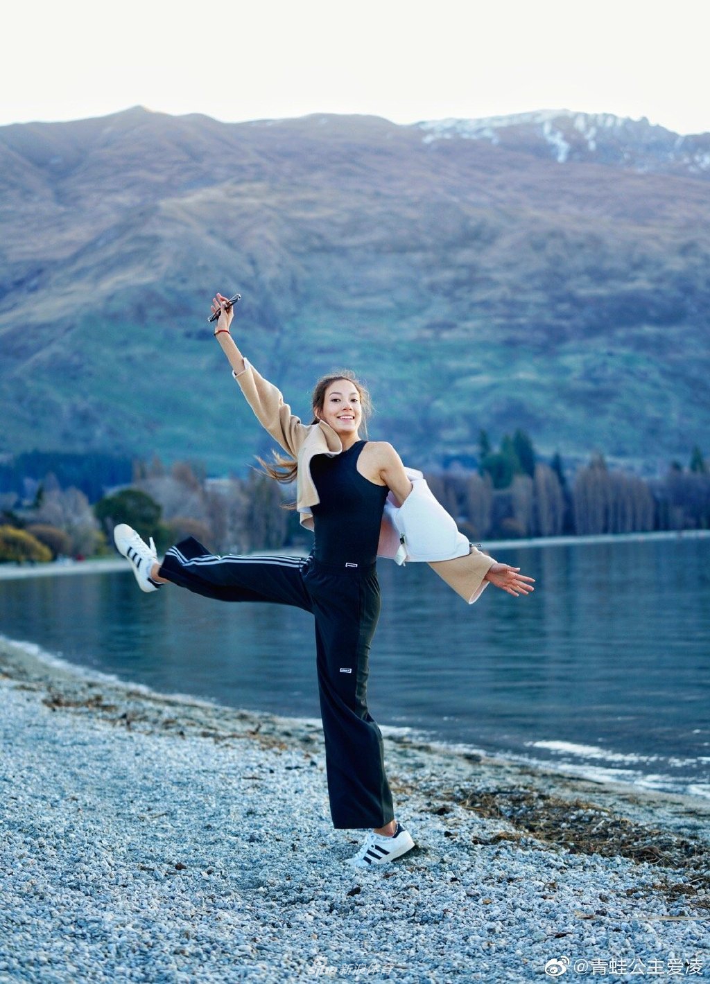 入籍小将谷爱凌微博发美照告别新西兰