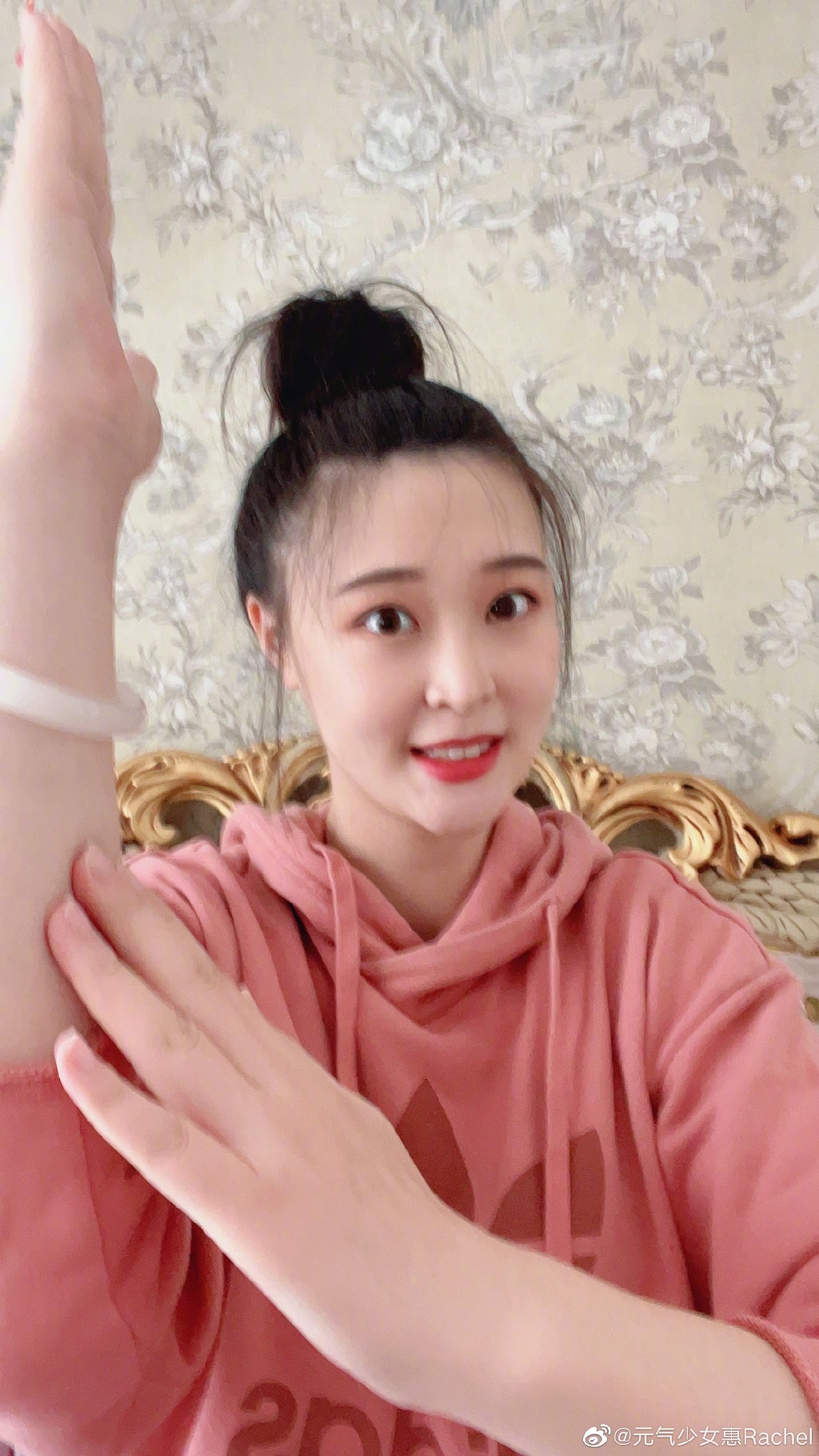 惠若琪微博宣布怀孕：元气少女升级啦！