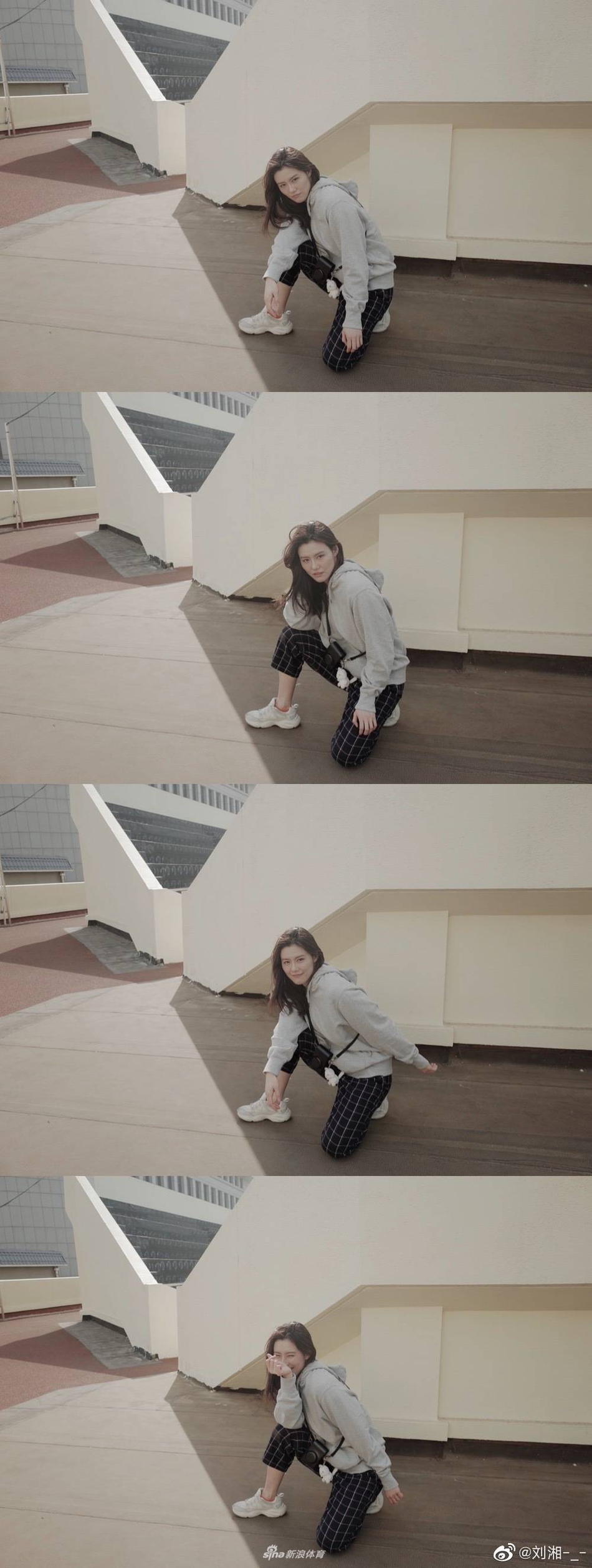 游泳女神刘湘晒美照 回眸一笑令人心动