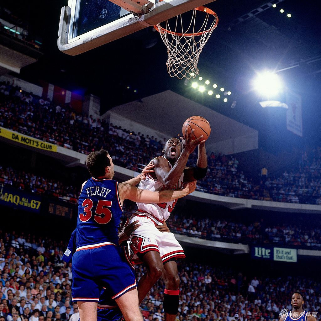 当年乔丹遭遇的野蛮防守 放在现在是什么水平