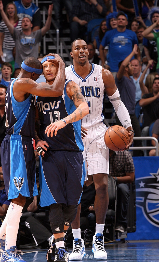 魔兽霍华德也只能当背景