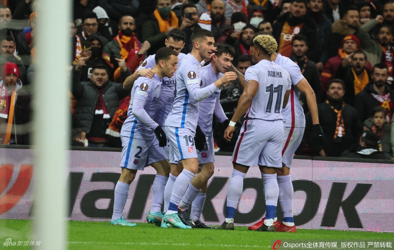 [欧联杯]巴萨2-1加拉塔萨雷 总分2-1晋级