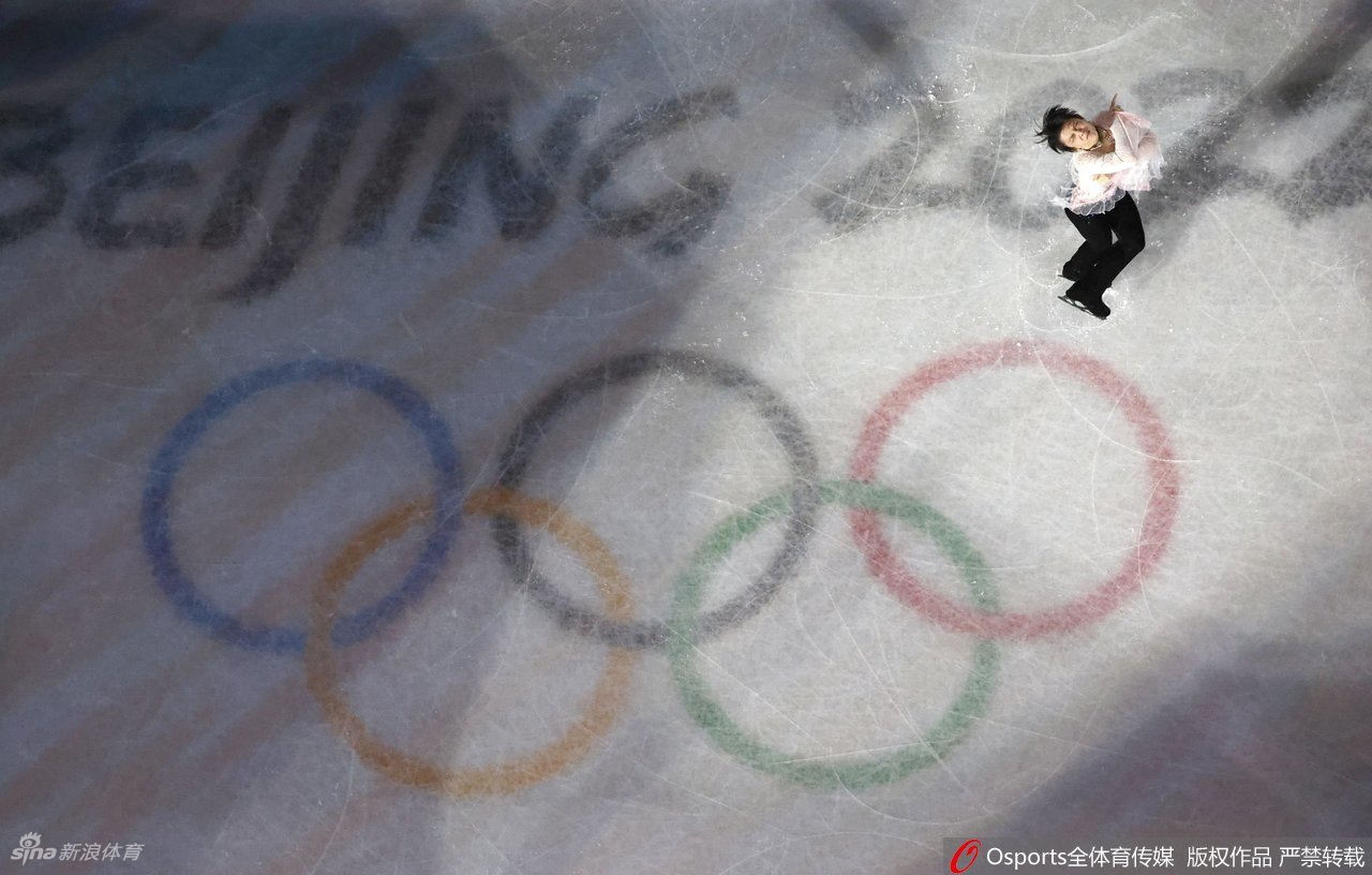 花滑表演赛羽生结弦演绎《春天来了》