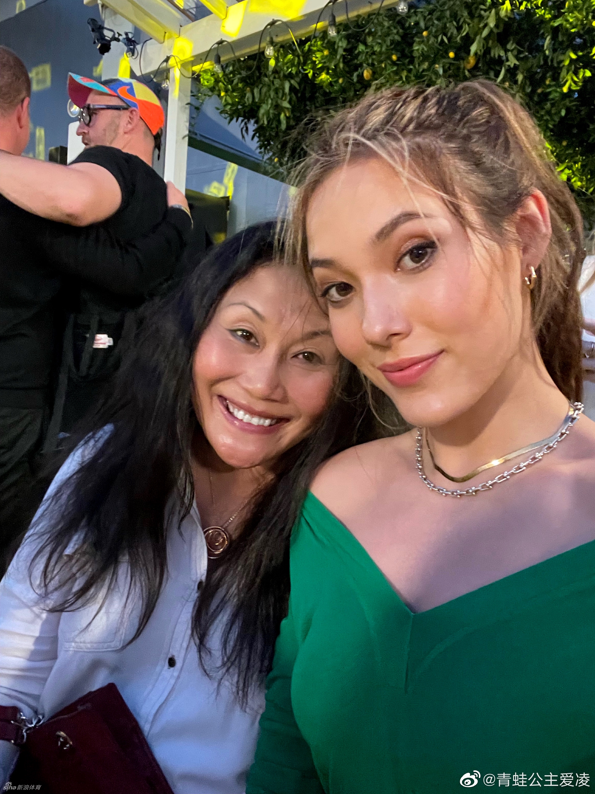 谷爱凌欢度三八妇女节：庆祝自己与生俱来的光彩