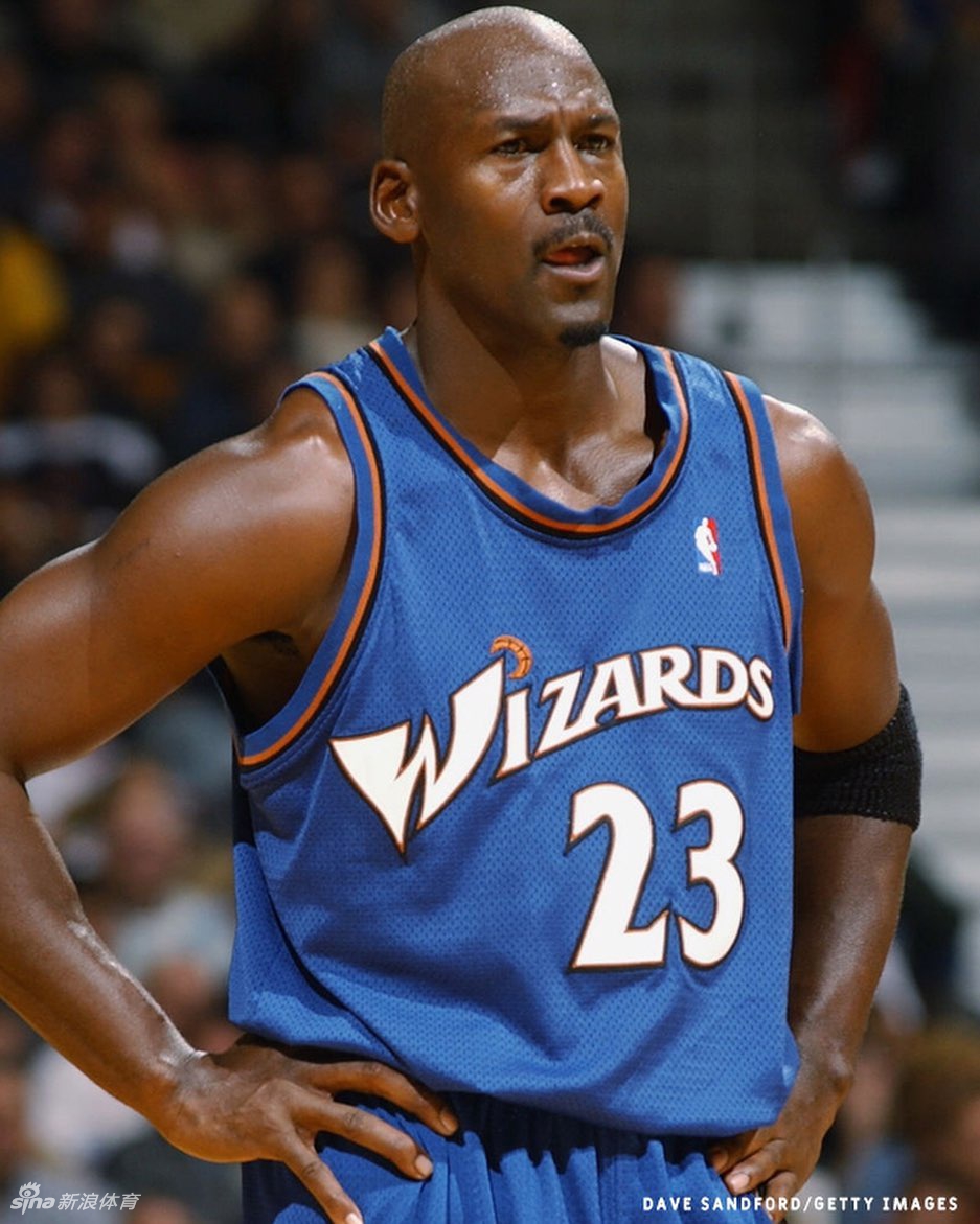 公牛王朝谢幕球员四散而去！乔丹皮蓬领衔主演你在他乡还好吗