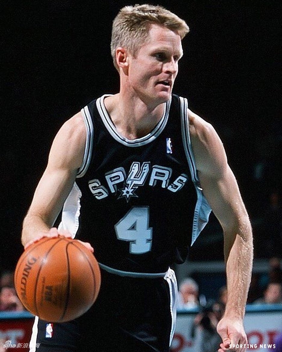 公牛王朝谢幕球员四散而去！乔丹皮蓬领衔主演你在他乡还好吗