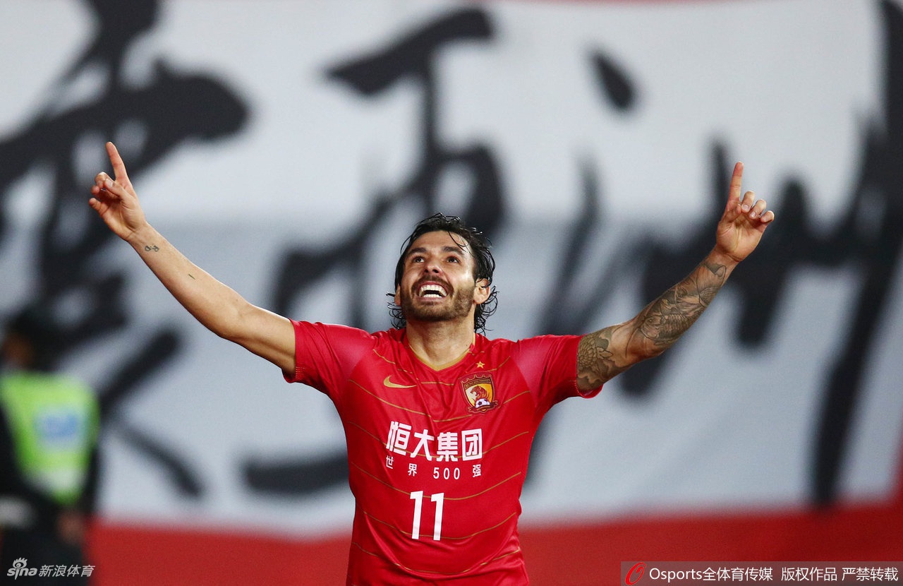 高拉特专访:作为一个中国人很开心 等待国足召唤