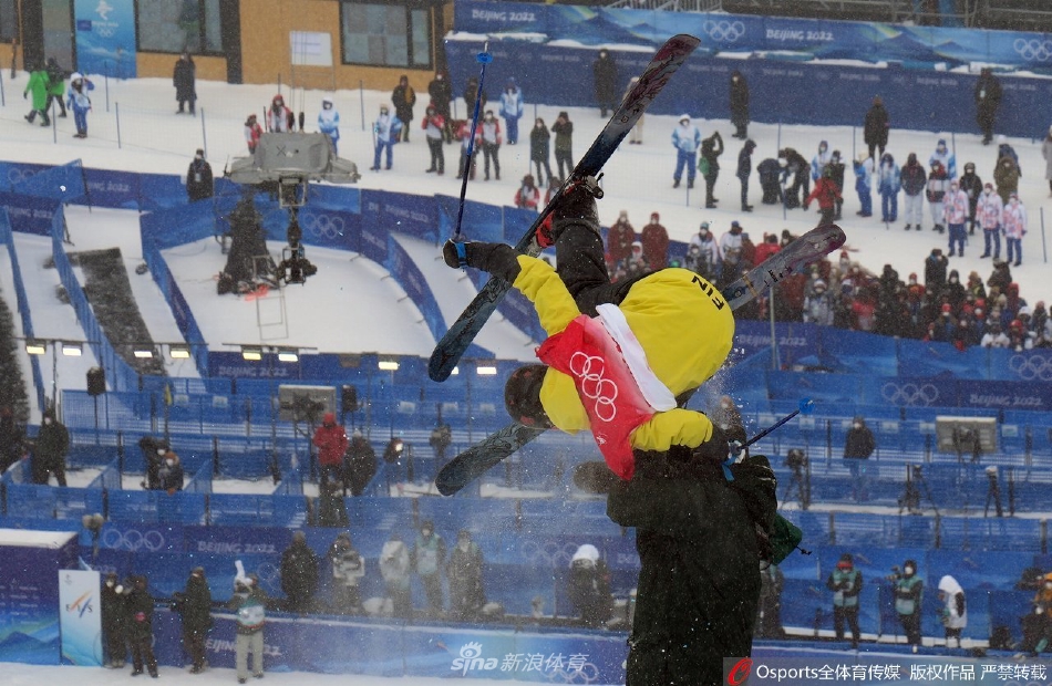 毛秉强/何炳含/王海卓出战U型池资格赛