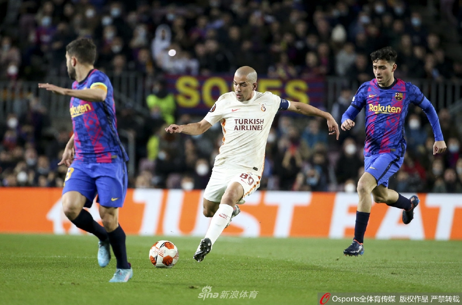 [欧联杯]巴萨0：0平加拉塔萨雷