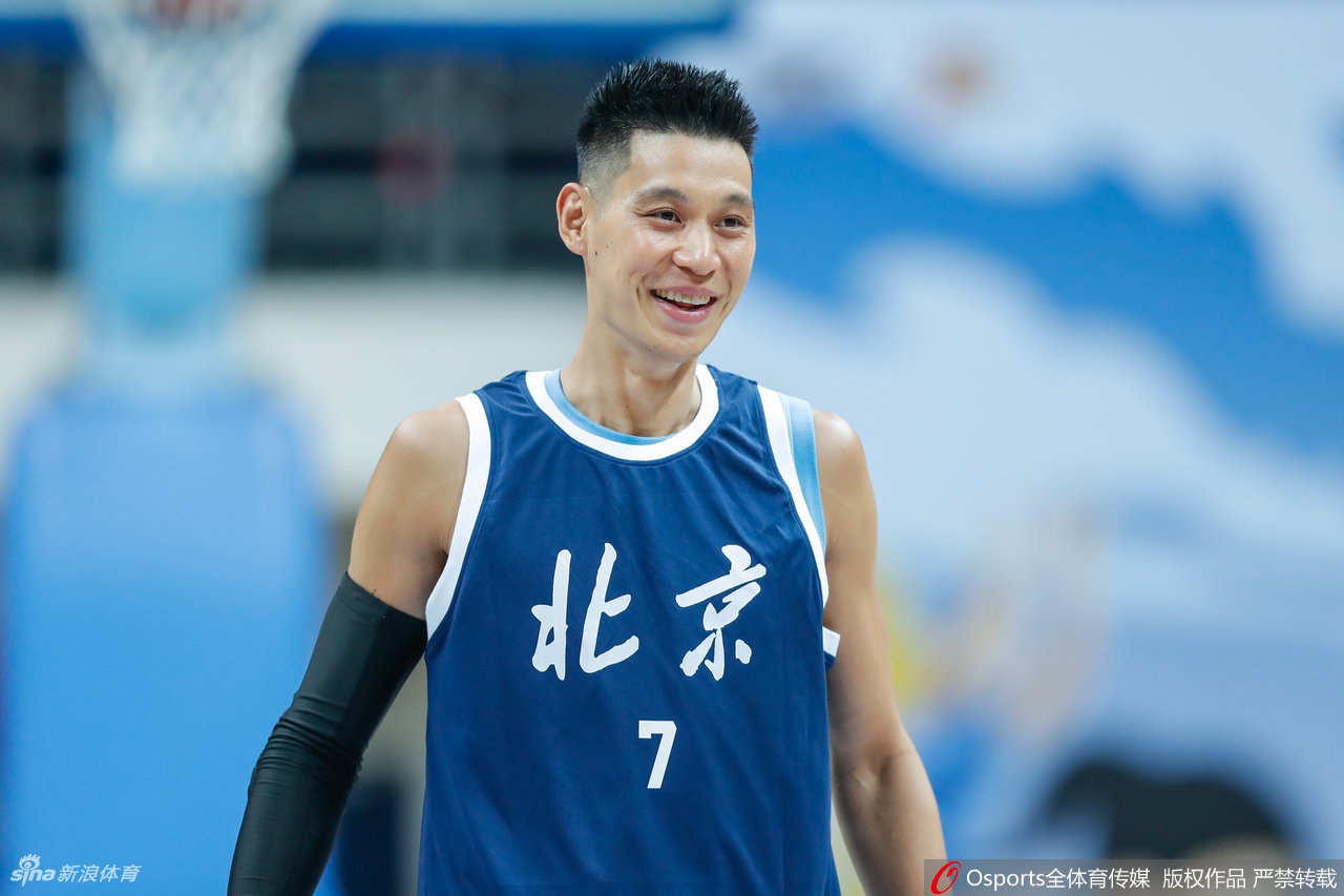 林书豪非常期待cba联赛重启球迷需要看篮球