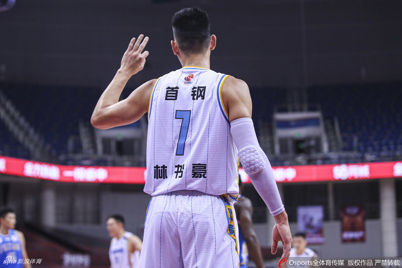 重返CBA？曝北京首钢正积极追逐林书豪