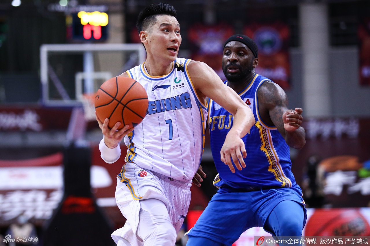 重返CBA？曝北京首钢正积极追逐林书豪