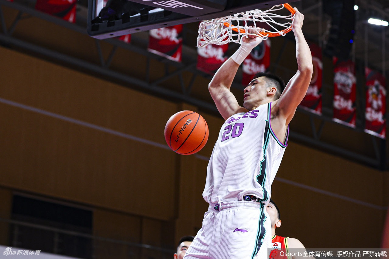 [CBA第15轮]山东111-105吉林 高诗岩砍35分17助攻