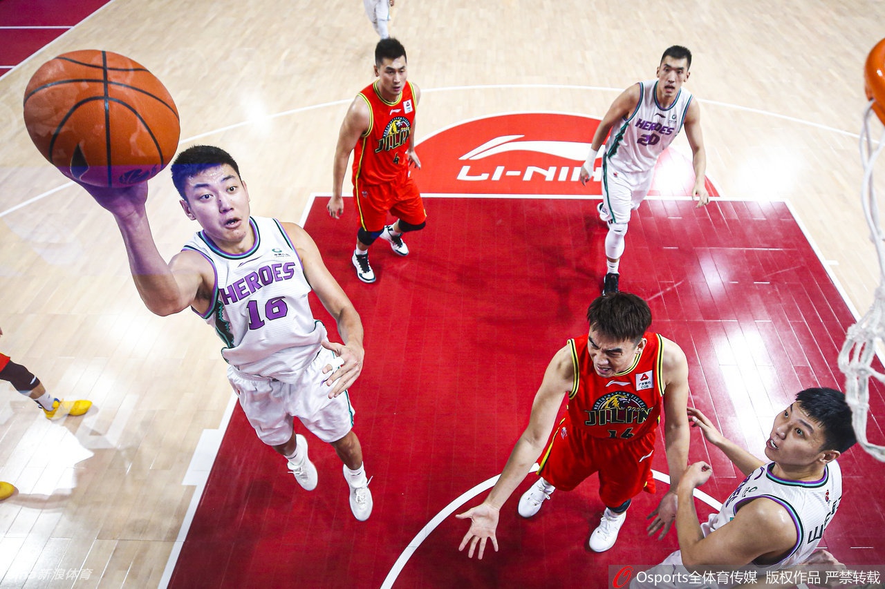 [CBA第15轮]山东111-105吉林 高诗岩砍35分17助攻
