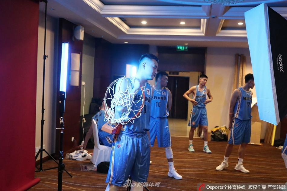 北京首钢队官方写真拍摄花絮