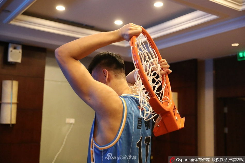 北京首钢队官方写真拍摄花絮