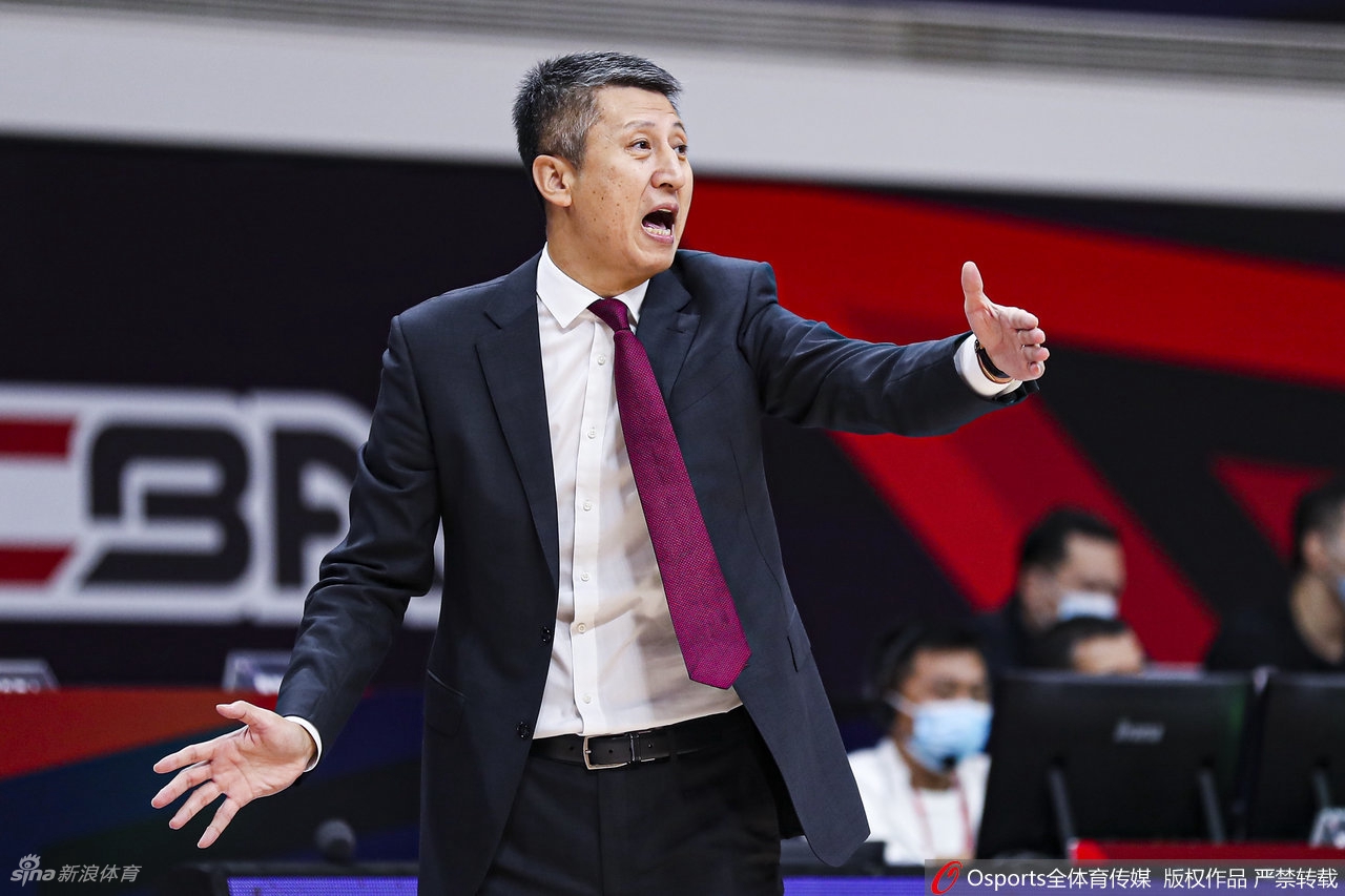 CBA官方:郭士强被禁赛五场罚款两万